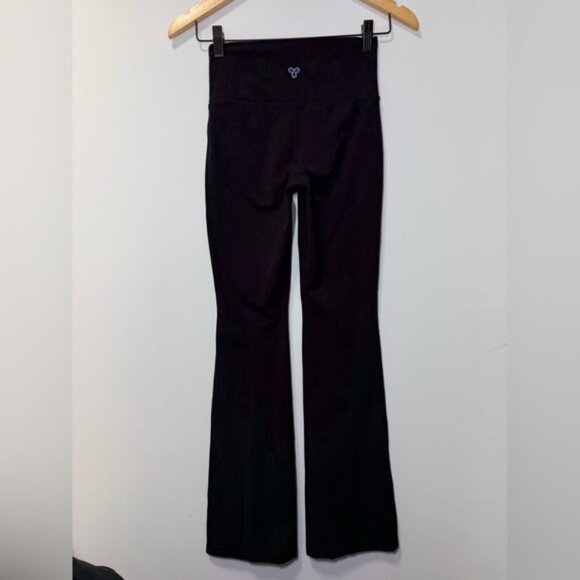 Aritzia TnAction TnaBUTTER™ Black Split Hi-Rise Long Legging size S - Picture 4 of 10